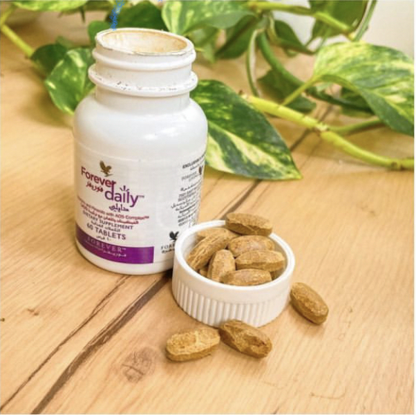 مکمل غذایی فوراور دیلی | فوراور دیلی | Forever Daily Vitamins and Minerals تاریخ2028 - آریاناز بیوتی